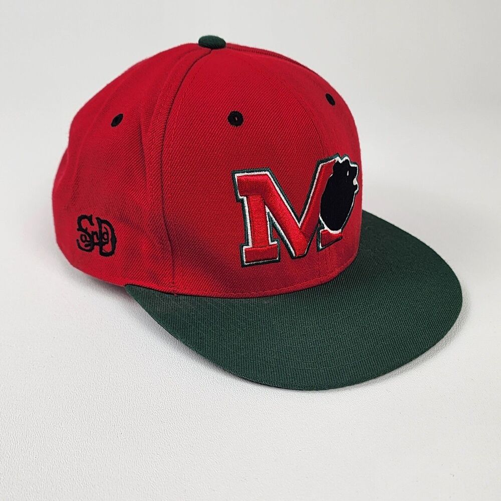 Stall & Dean "Mexico Bears" Hat Red Green Korea Size 8 Fitted